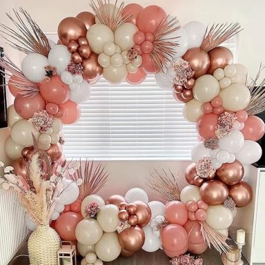 arceau de ballons avec fleurs séchèes en rose, or et beige 